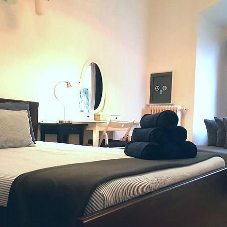 Lollipop Flats City Centre Deluxe Suite Madrid Buitenkant foto